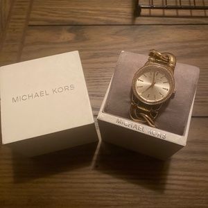 Michael Kors MK3235 Gold Watch